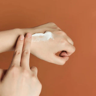 SKIN1004 - Madagascar Centella Probio-Cica Enrich Cream 50 ml | Crema hidratante antiedad y calmant